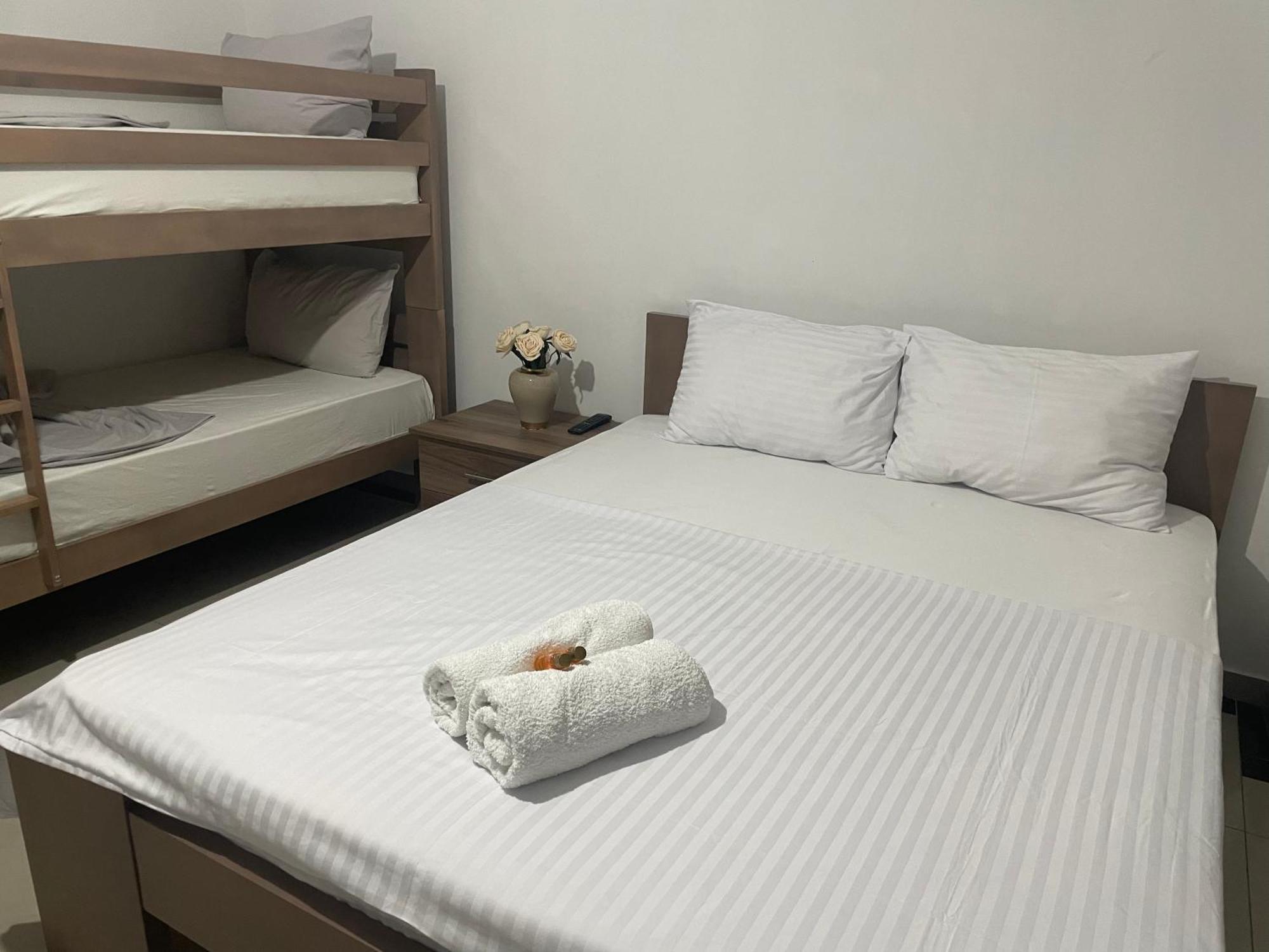 Hotel Majestic Struga Exterior photo