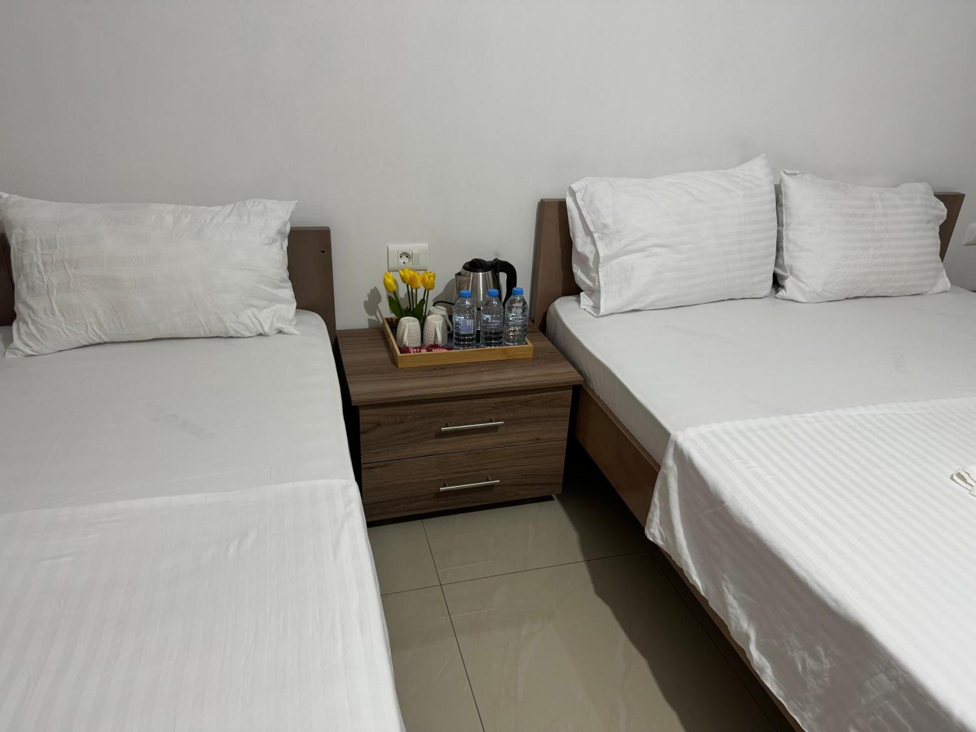 Hotel Majestic Struga Exterior photo
