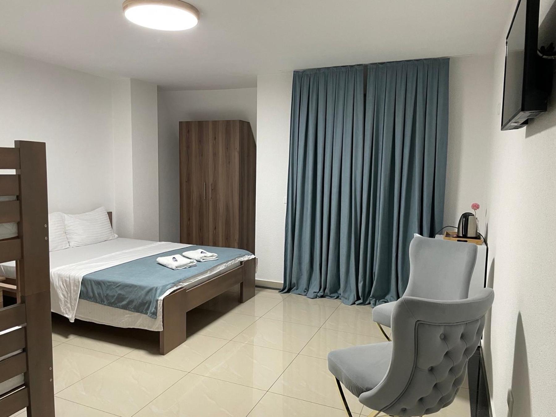 Hotel Majestic Struga Exterior photo